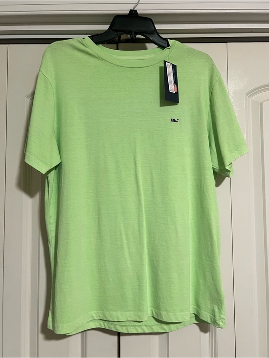 Vineyard Vines Tops - Vineyard Vines Tshirt
